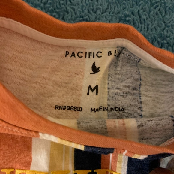 Graphic tee - Picture 2 of 2